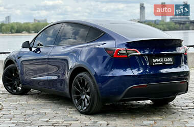 Внедорожник / Кроссовер Tesla Model Y 2023 в 