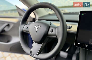Внедорожник / Кроссовер Tesla Model Y 2023 в 