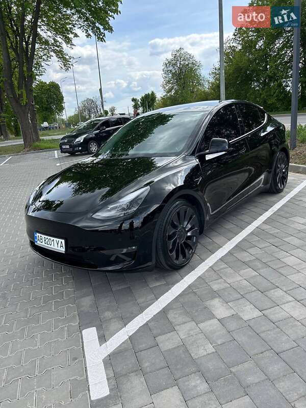 Внедорожник / Кроссовер Tesla Model Y 2022 в Виннице