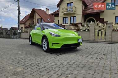 Внедорожник / Кроссовер Tesla Model Y 2023 в 