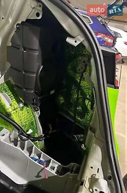 Внедорожник / Кроссовер Tesla Model Y 2023 в 