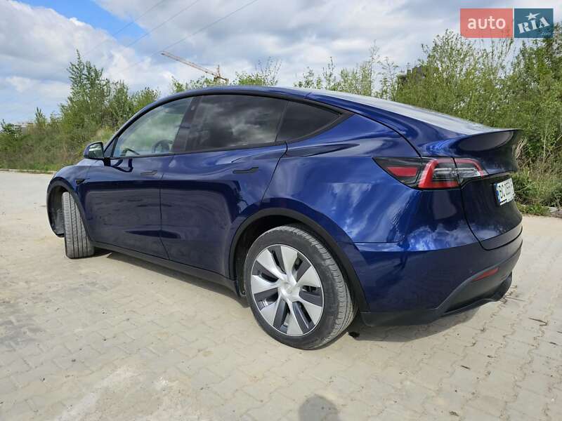 Внедорожник / Кроссовер Tesla Model Y 2022 в Львове