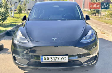 Внедорожник / Кроссовер Tesla Model Y 2023 в 