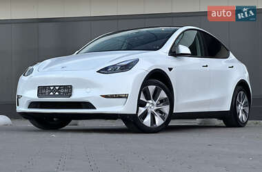 Позашляховик / Кросовер Tesla Model Y 2023 в 