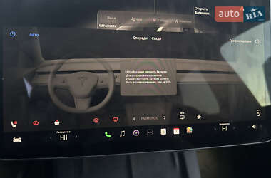 Позашляховик / Кросовер Tesla Model Y 2023 в 