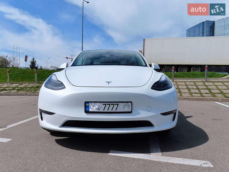Внедорожник / Кроссовер Tesla Model Y 2022 в 