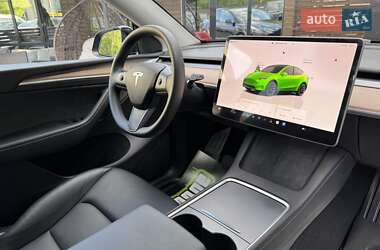 Внедорожник / Кроссовер Tesla Model Y 2023 в 