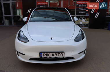 Внедорожник / Кроссовер Tesla Model Y 2023 в 