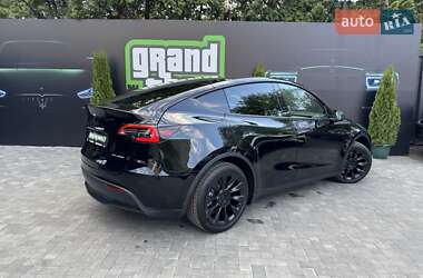 Внедорожник / Кроссовер Tesla Model Y 2023 в 
