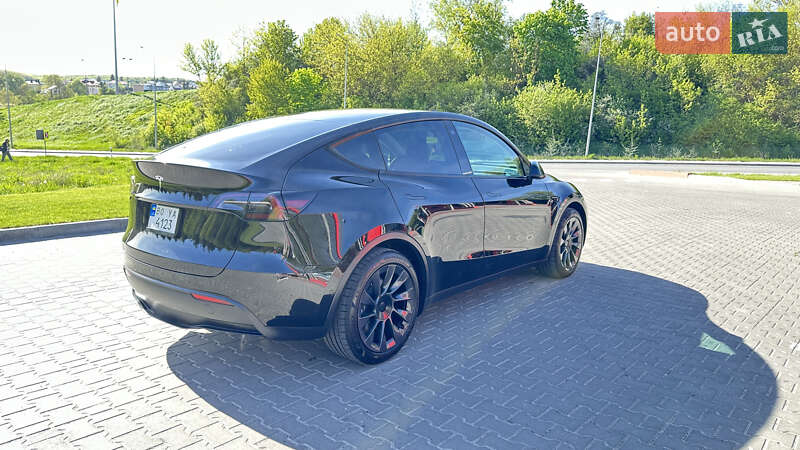 Внедорожник / Кроссовер Tesla Model Y 2022 в Тернополе