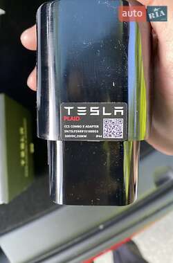 Позашляховик / Кросовер Tesla Model Y 2024 в 