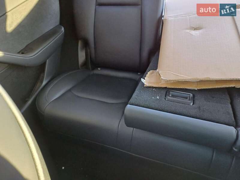 Внедорожник / Кроссовер Tesla Model Y 2023 в Кропивницком фото 28 Внедорожник / Кроссовер Tesla Model Y 2023 в Кропивницком