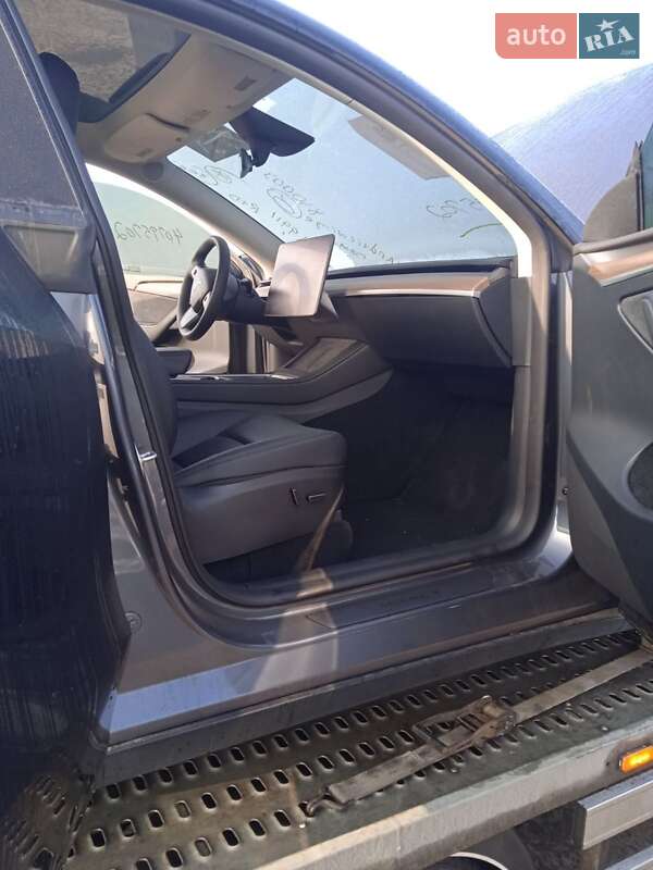 Внедорожник / Кроссовер Tesla Model Y 2023 в Кропивницком фото 35 Внедорожник / Кроссовер Tesla Model Y 2023 в Кропивницком