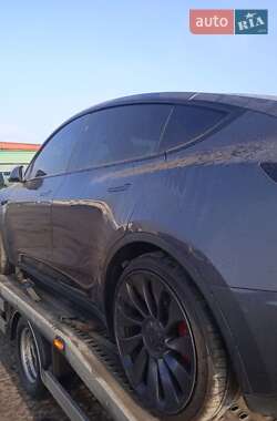 Позашляховик / Кросовер Tesla Model Y 2023 в 