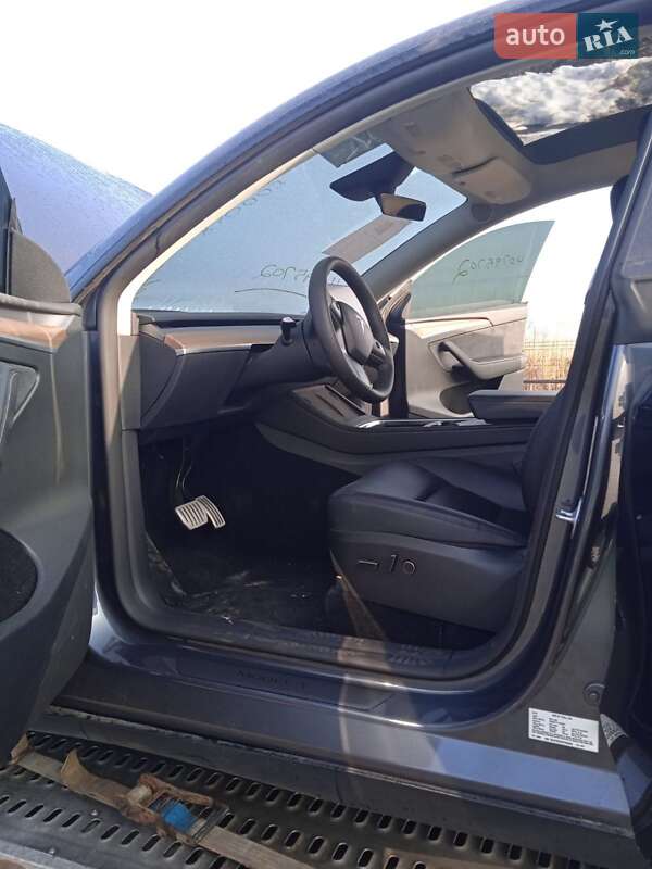 Внедорожник / Кроссовер Tesla Model Y 2023 в Кропивницком фото 40 Внедорожник / Кроссовер Tesla Model Y 2023 в Кропивницком