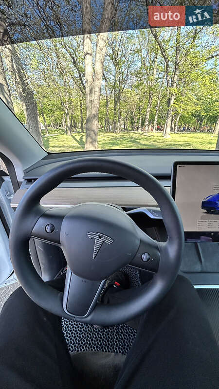 Внедорожник / Кроссовер Tesla Model Y 2023 в Одессе