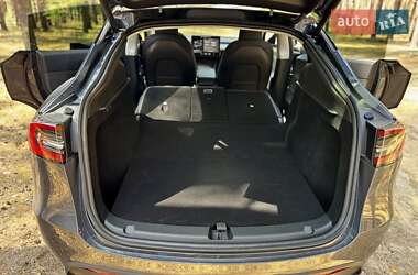 Внедорожник / Кроссовер Tesla Model Y 2023 в Киеве