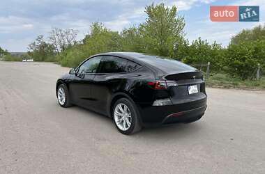 Внедорожник / Кроссовер Tesla Model Y 2023 в 