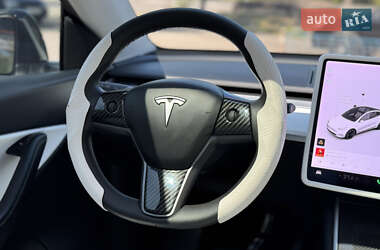 Позашляховик / Кросовер Tesla Model Y 2020 в 
