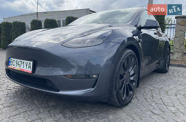 Позашляховик / Кросовер Tesla Model Y 2022 в Шептицькому
