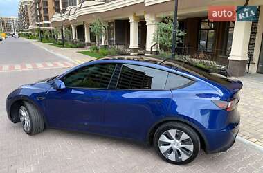 Позашляховик / Кросовер Tesla Model Y 2022 в 