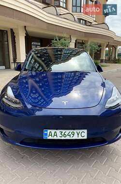 Позашляховик / Кросовер Tesla Model Y 2022 в 