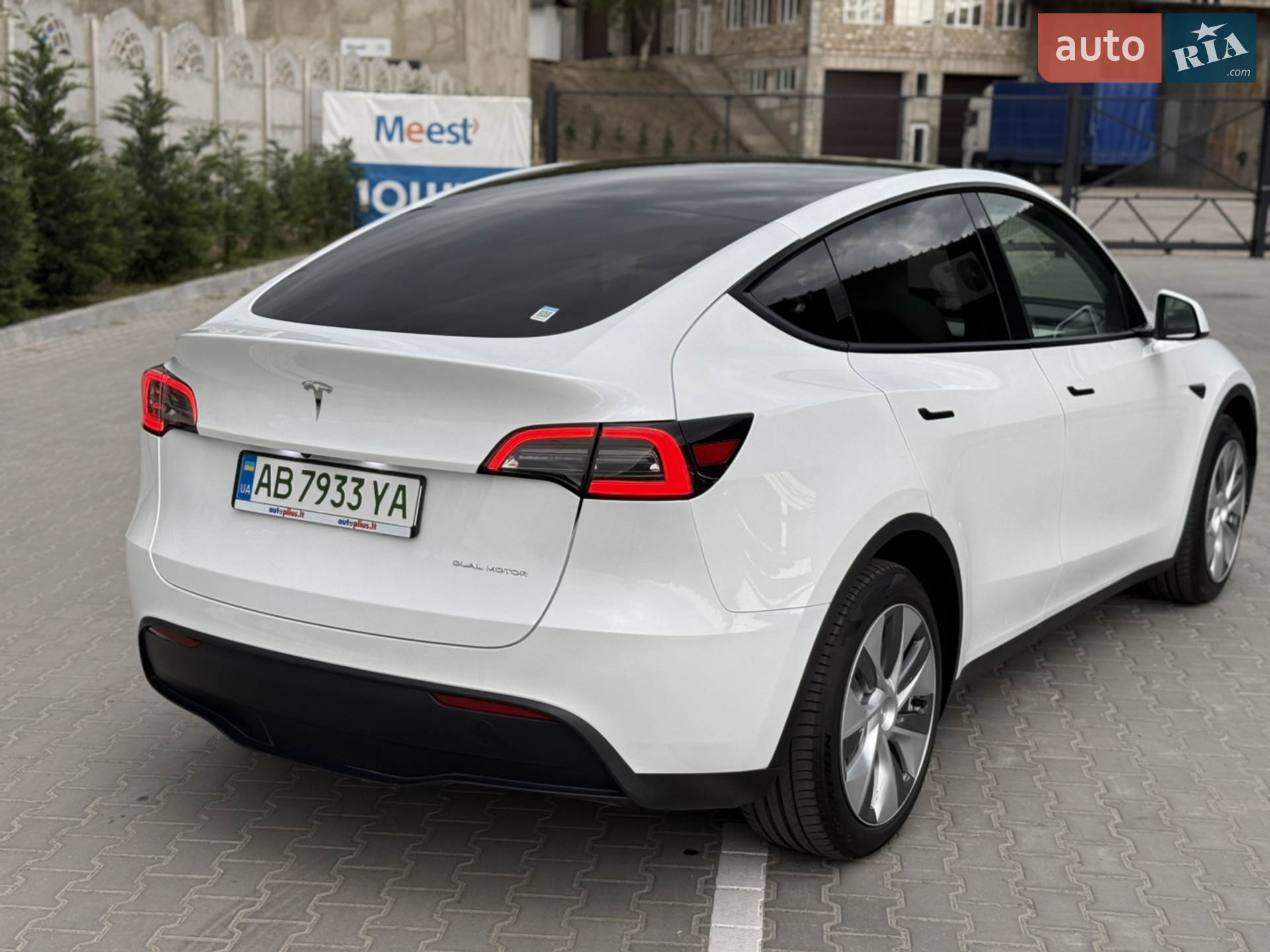 2023 Tesla Model Y - мініатюра 24