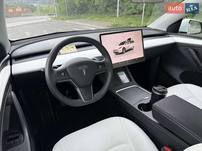 Внедорожник / Кроссовер Tesla Model Y 2023 в Виннице