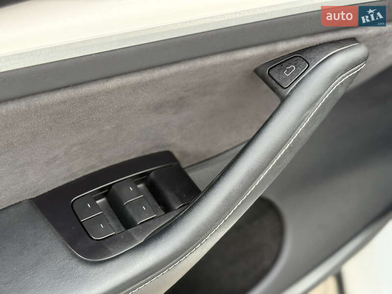 Внедорожник / Кроссовер Tesla Model Y 2023 в Виннице