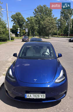 Внедорожник / Кроссовер Tesla Model Y 2022 в 