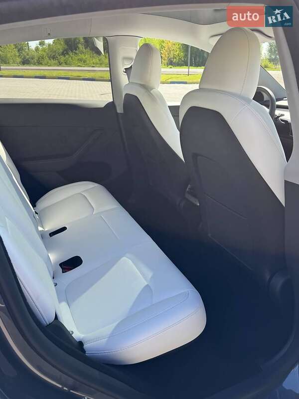 Позашляховик / Кросовер Tesla Model Y 2023 в Ковелі