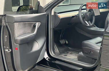 Внедорожник / Кроссовер Tesla Model Y 2021 в 