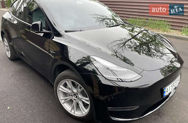 Внедорожник / Кроссовер Tesla Model Y 2023 в Буче