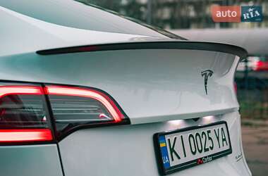 Позашляховик / Кросовер Tesla Model Y 2022 в 