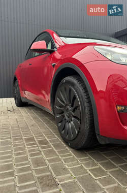 Внедорожник / Кроссовер Tesla Model Y 2023 в 