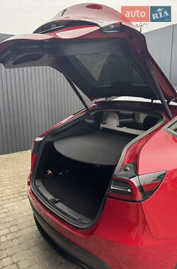 Внедорожник / Кроссовер Tesla Model Y 2023 в 