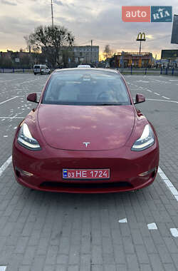 Внедорожник / Кроссовер Tesla Model Y 2021 в 