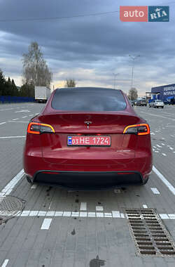 Внедорожник / Кроссовер Tesla Model Y 2021 в 