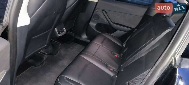 Внедорожник / Кроссовер Tesla Model Y 2023 в Деражне фото 5 Внедорожник / Кроссовер Tesla Model Y 2023 в Деражне