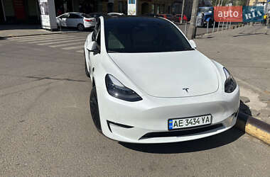 Внедорожник / Кроссовер Tesla Model Y 2022 в 