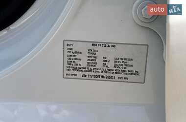 Внедорожник / Кроссовер Tesla Model Y 2021 в 