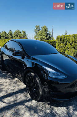 Внедорожник / Кроссовер Tesla Model Y 2021 в Днепре