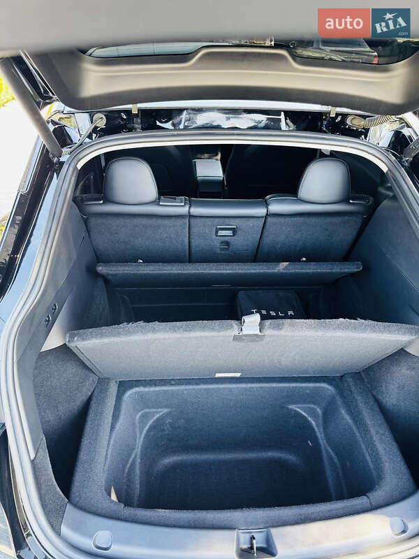 Внедорожник / Кроссовер Tesla Model Y 2021 в Днепре фото 19 Внедорожник / Кроссовер Tesla Model Y 2021 в Днепре