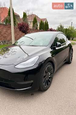 Внедорожник / Кроссовер Tesla Model Y 2021 в Ровно