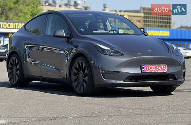 Внедорожник / Кроссовер Tesla Model Y 2023 в 