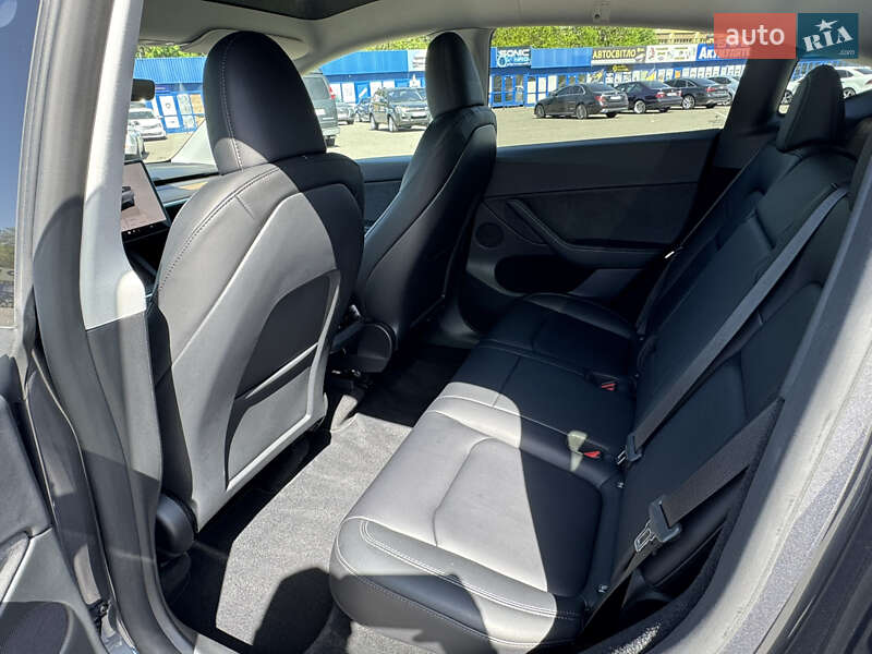 Внедорожник / Кроссовер Tesla Model Y 2023 в Киеве фото 37 Внедорожник / Кроссовер Tesla Model Y 2023 в Киеве