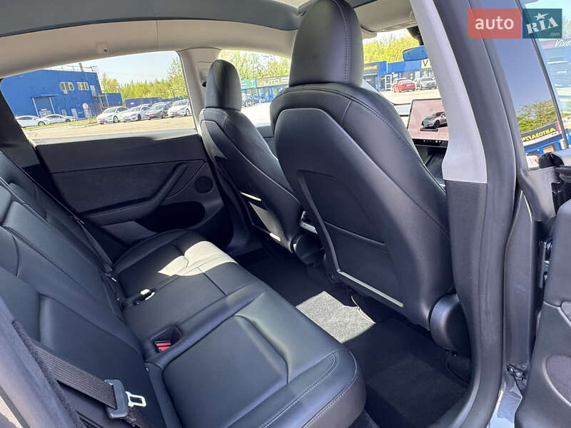 Внедорожник / Кроссовер Tesla Model Y 2023 в Киеве фото 45 Внедорожник / Кроссовер Tesla Model Y 2023 в Киеве