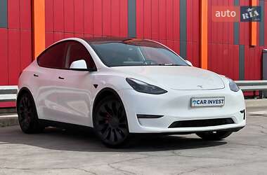 Внедорожник / Кроссовер Tesla Model Y 2023 в Киеве