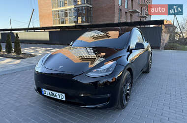 Внедорожник / Кроссовер Tesla Model Y 2021 в 