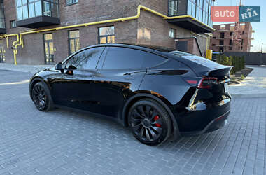 Внедорожник / Кроссовер Tesla Model Y 2021 в 